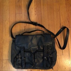 SOLD - BLACK ROXY SHOULDER / CROSSBODY BAG